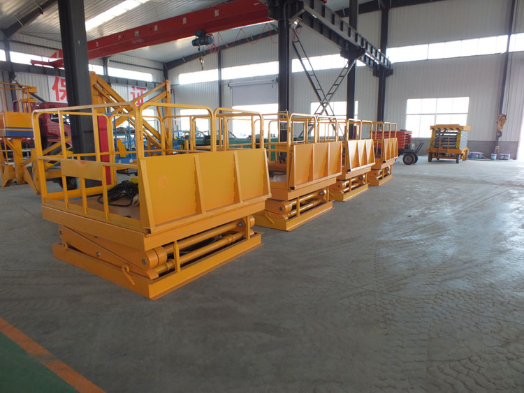 成都升降機(jī)，成都升降廠家