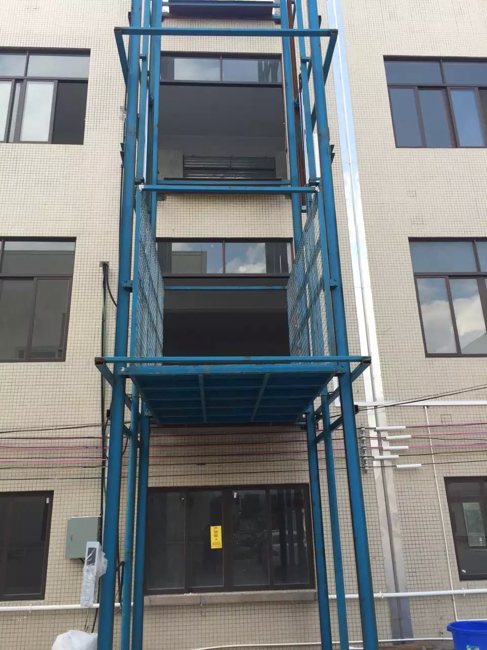 重慶升降機(jī)注意事項(xiàng)